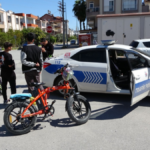 Manavgat'ta kaza elektrikli bisiklet sürücüsü yaralandı