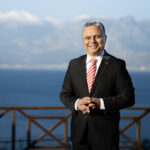 Muratpaşa 'Akıllı Belediye Hizmet Binası' inşa edecek