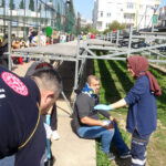 Tahta plaka düştü seyirciler 3 metreden düştü