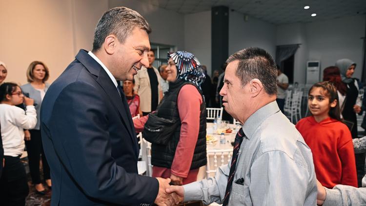 Vali Şahin iftarda Manavgatlılar ile buluştu