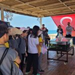 Manavgat sahilinde kıyı temizliği