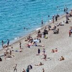 Antalyada sahillerde bayram yoğunluğu