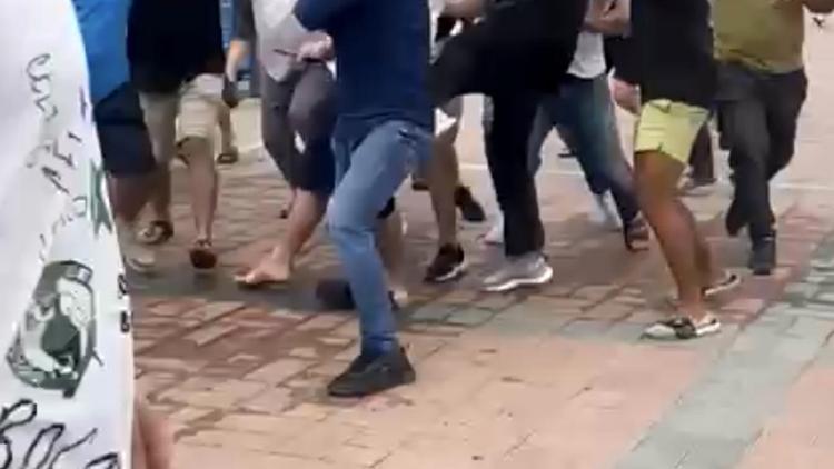 Alanyada tekneciler arasında yer kavgası: 6 yaralı