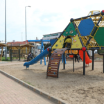 Alanya Belediyesi'nden Oba'ya çocuk parkı