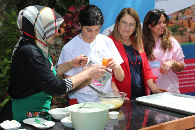 Alanya'da İletişim ve Tasarım Festivali düzenlendi