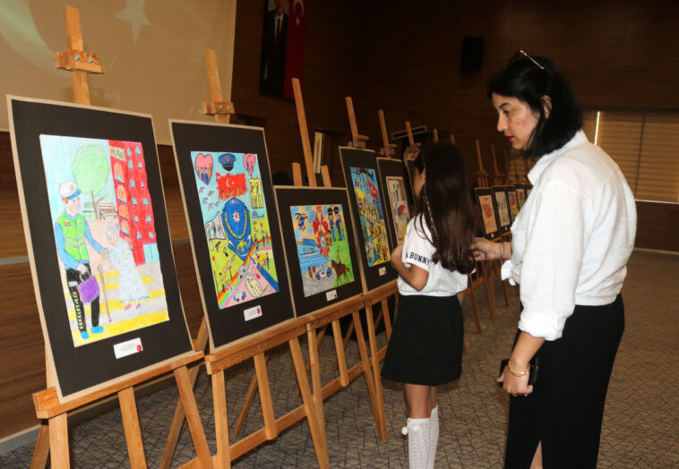 Çocuk gözüyle polisi çizdiler