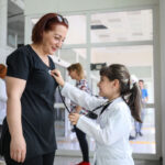 Doktor önlüğü çok yakıştı