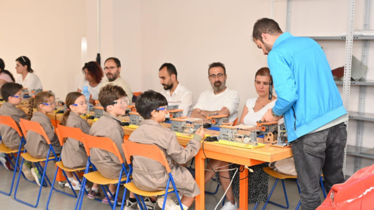 Eğlenirken öğreniyorlar