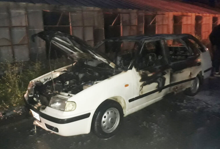 Gazipaşa'da seyir halindeki otomobilde yangın çıktı