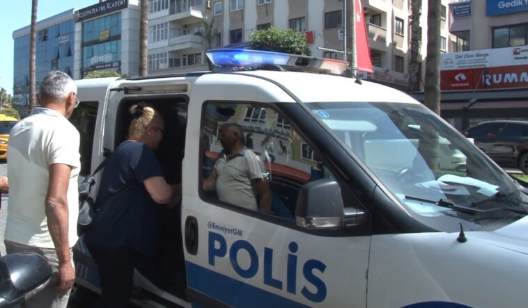 Giyim mağazasında değiştirme kavgası