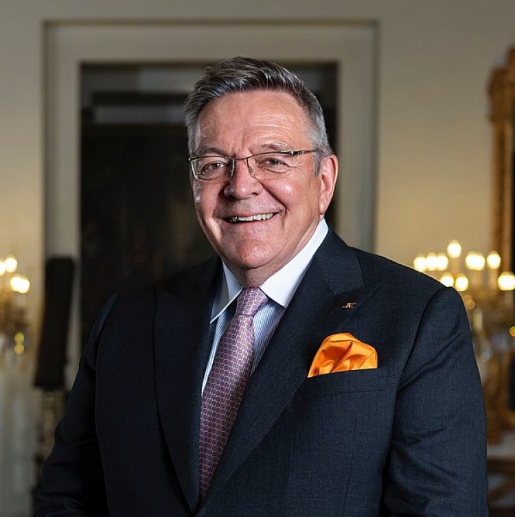 image_750x_66236bd55e00f