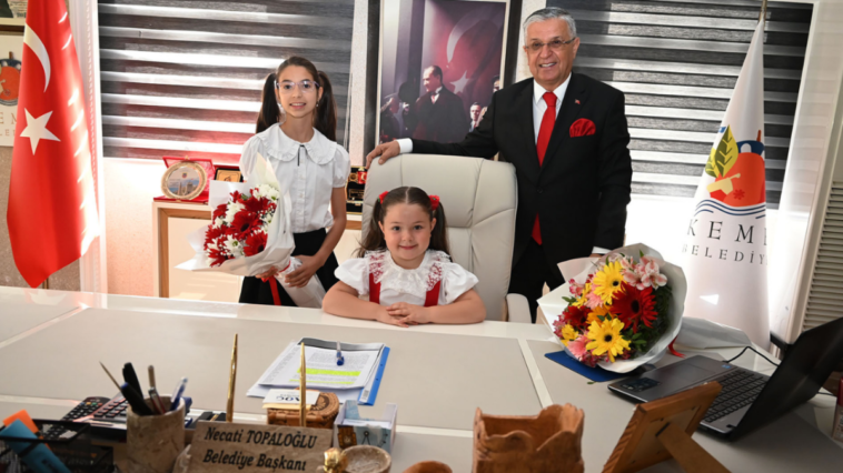 Kemer'i küçük başkan yönetti