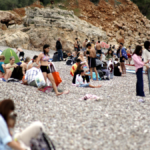 Konyaaltı sahiline akın