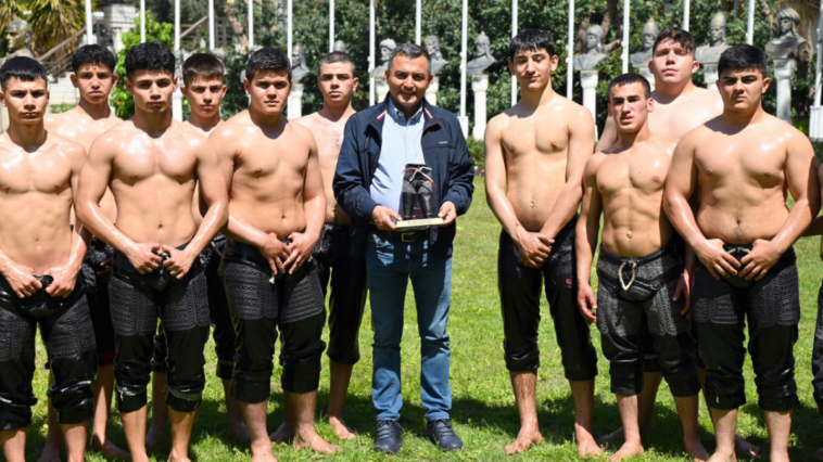 Manavgat Belediyesi pehlivan güreşlerine hazırlanıyor