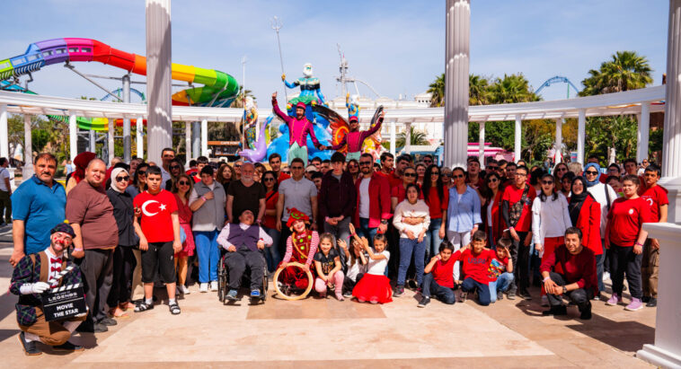 Otizmli çocuklar doyasıyla eğlendi