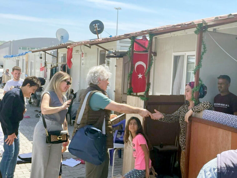 Özkan'dan Hatay ziyareti