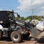 Büyükşehir Zabıtasından çöp ev tahliyesi