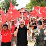 Konyaaltı Kent Meydanında 19 Mayıs coşkusu