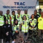 Motosiklet tutkunlarına güvenli sürüş için telsiz eğitimi