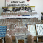 Döşemealtı'nda kaçak sigara operasyonu