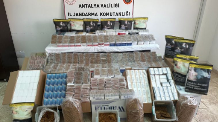 Döşemealtı'nda kaçak sigara operasyonu
