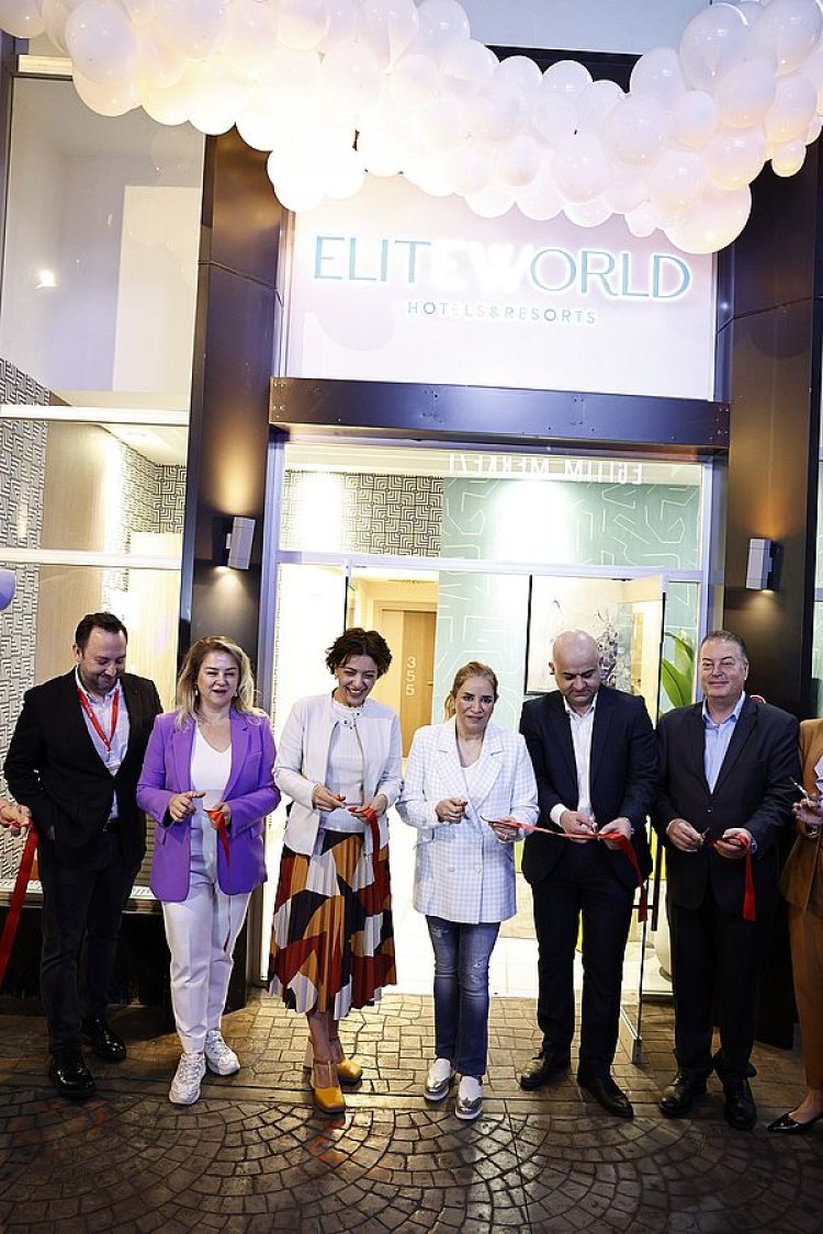 image_750x_6634d1acb7a43