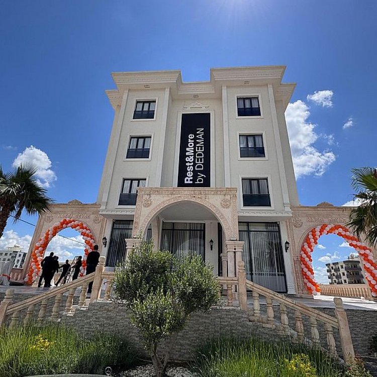 image_750x_66445d557baad