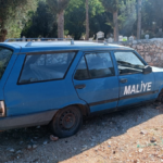 Kaşlıları şaşkına çeviren otomobil