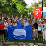 Muratpaşa'nın 5 plajında mavi bayrak gururu