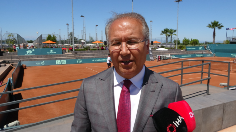 Türkiye'de tenis çığ gibi büyüyor