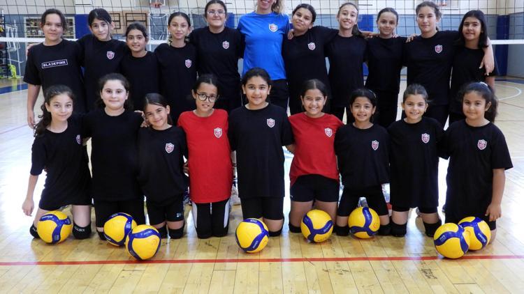 Filenin Sultanları, voleybol kurslarını doldurdu