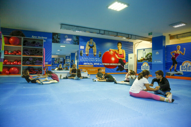 ASFİM Antalyalıları sporla buluşturuyor