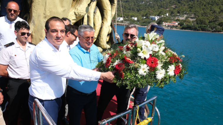 Kemer'de Denizcilik ve Kabotaj Bayramı kutlandı