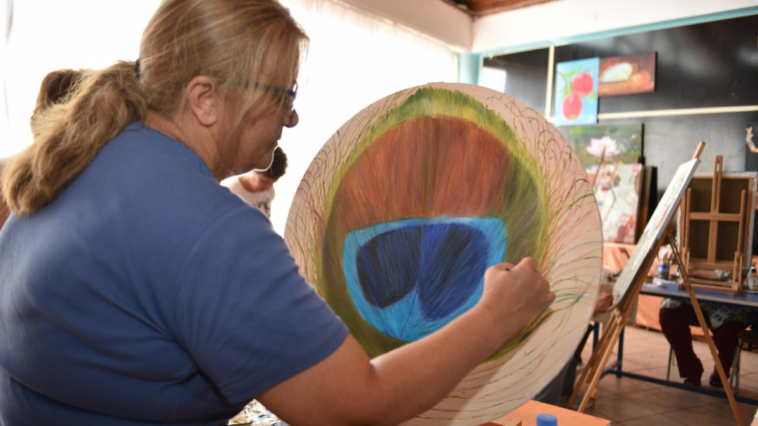 Kepez'de 35 branşta ücretsiz kurs açıldı