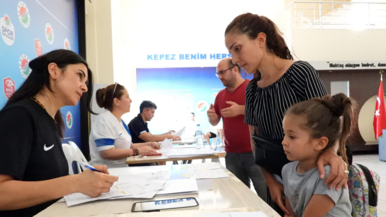 Kepez'de yaz spor okullarına yoğun talep