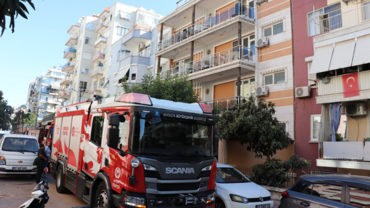 3 yıldızlı oteldeki yangın büyümeden söndürüldü