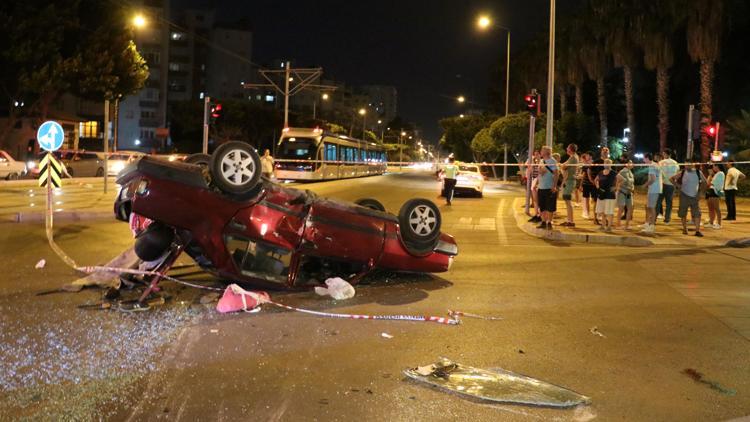 Takla atan otomobilde burunları bile kanamadı