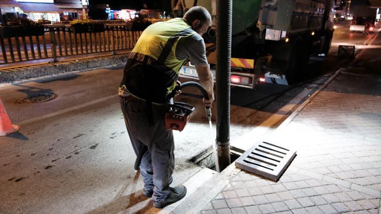 Mazgallara çöp atmayın uyarısı