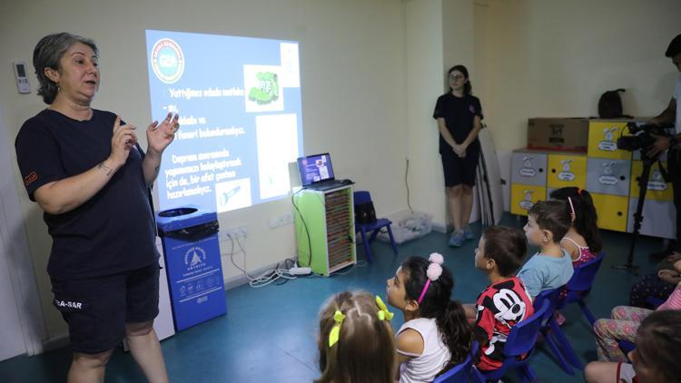 Büyükşehir kreşlerinde deprem eğitimi