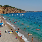 Antalya'da sıcak ve nem bunaltıyor