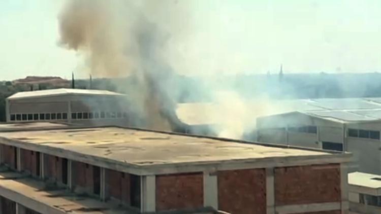 Fabrikada korkutan yangın