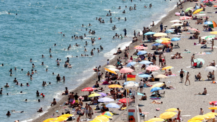 Antalya'nın keyfini çıkardılar