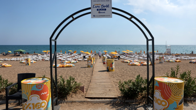 EKDAĞ 2 No'lu Lara Birlik Plajı Sosyal Tesisleri açıldı