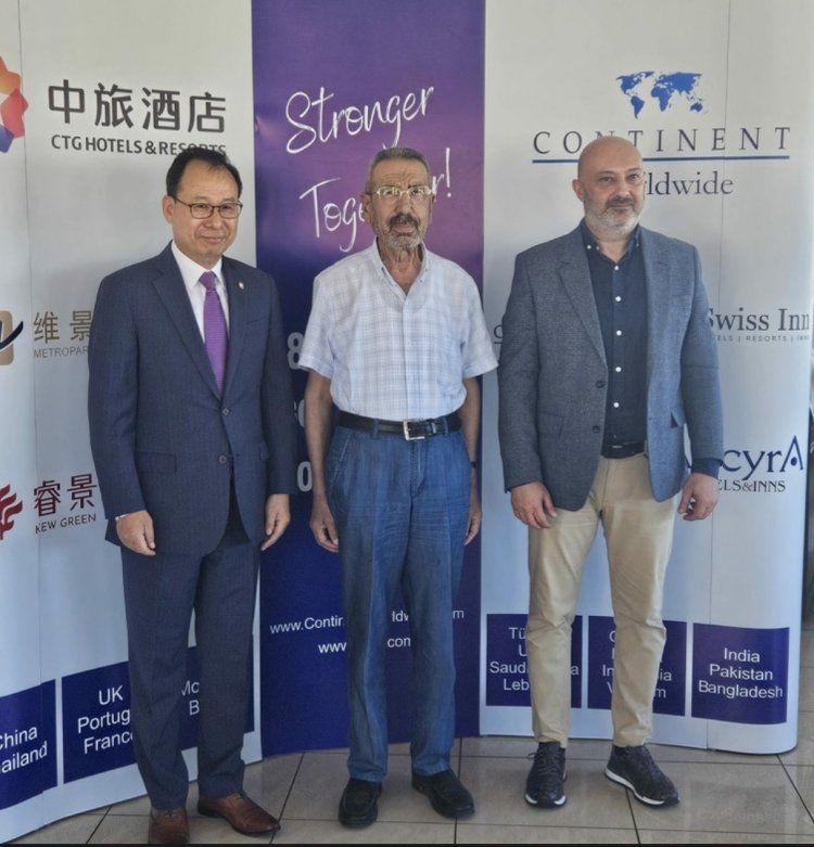 image_750x_66d6f0a8b0a0a-1