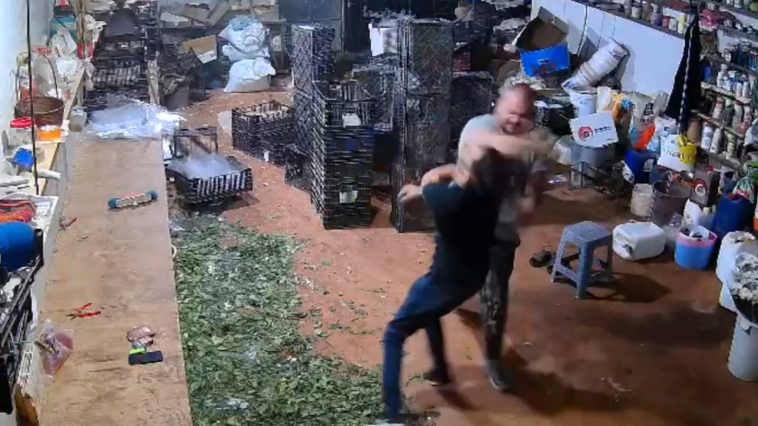 Bir ömür boyu cezaevinde kalsın