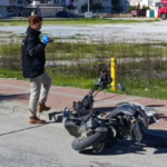 Manavgat'ta motosikletli 2 genç kız ölümden döndü