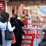 Antalyadaki bayilerde amorti kuyruğu