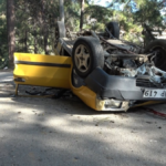 Direksiyon hakimiyetini kaybeden otomobil takla attı