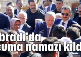 İbradı'da cuma namazı kıldı