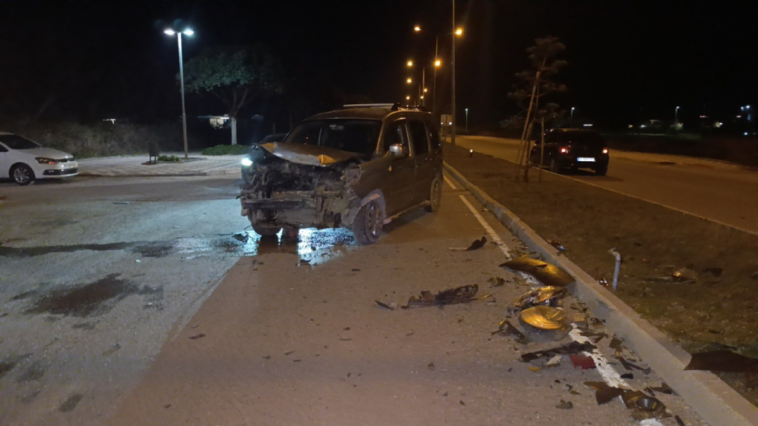 İki araç çarpıştı kimsenin burnu bile kanamadı